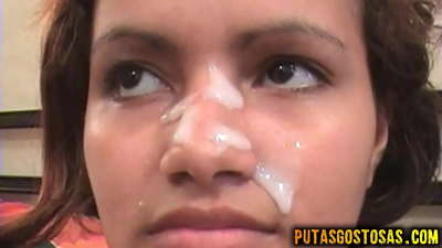 Ka cum a Tinka ki runga i tona mata i muri i te sex whero